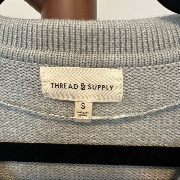 Thread & Supply Women's Striped Lotus Sweater - Gray and White Small NWOT - Picture 5 of 6
